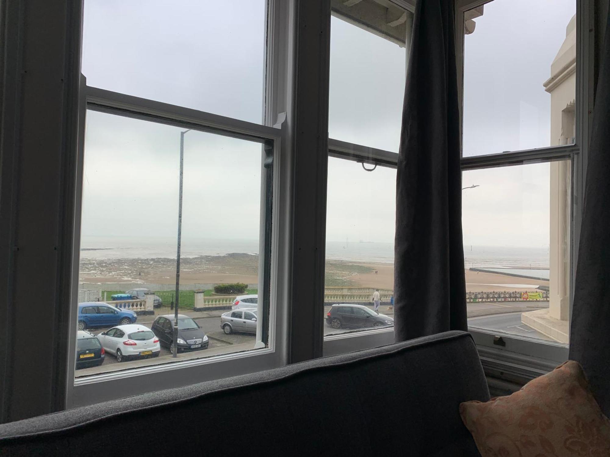 Ocean View Double With Ensuite, With Access To Private Garden And Bike Store Margate Dış mekan fotoğraf